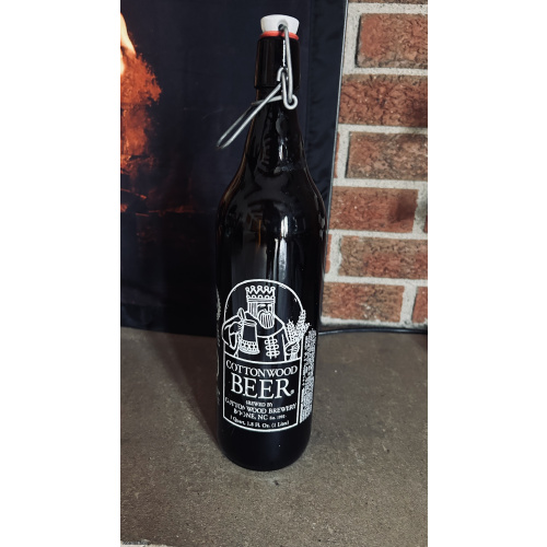 Cottonwood Brown Beer Swing Top Bottle Growler, 1 Quart (32 fl oz)