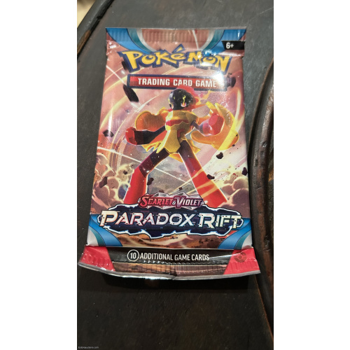 Pokémon Scarlet & Violet Paradox Rift pack